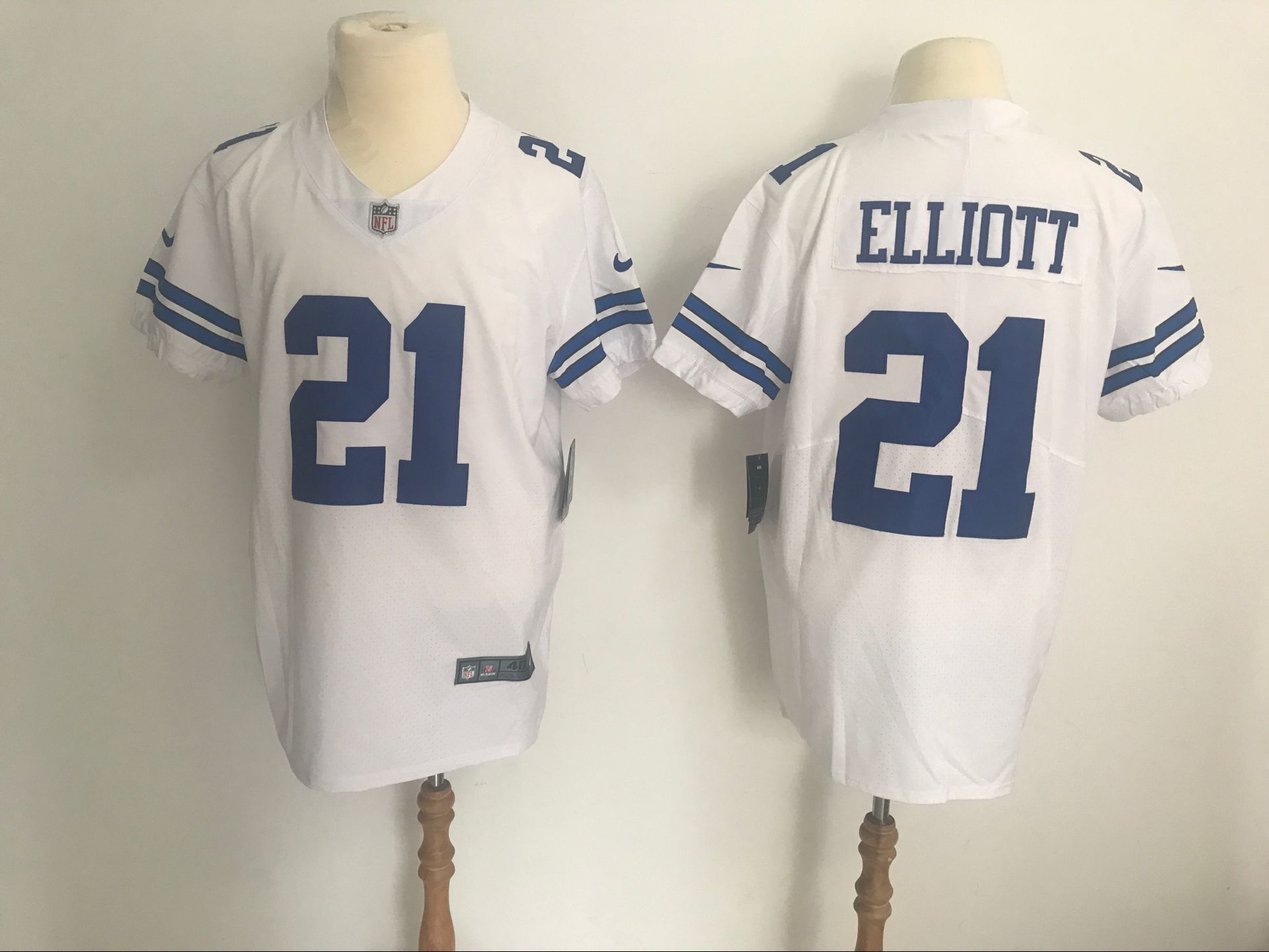 Dallas Cowboys #21 Ezekiel Elliott White Vapor Untouchable Stitched Jersey